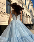  Rochie eleganta de petrecere albastră midi evazată, A-line, fără mâneci, cu cordon.